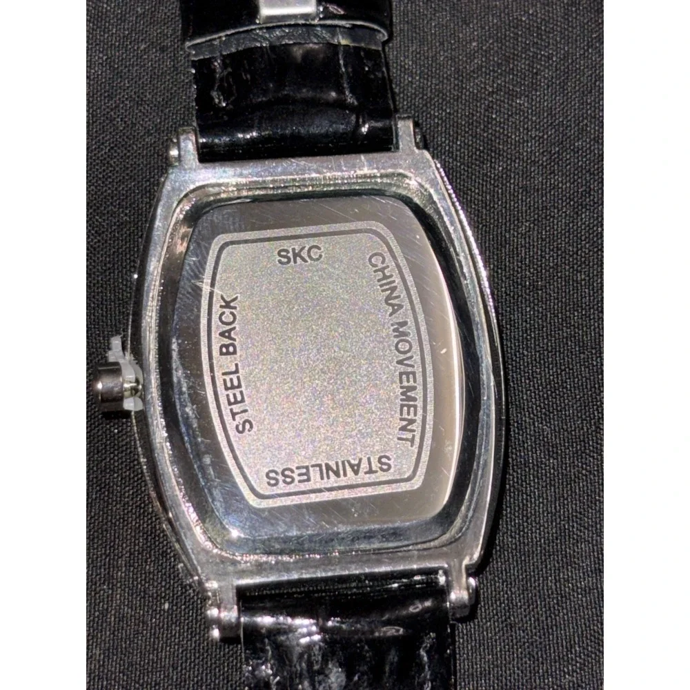 Watch lot as is